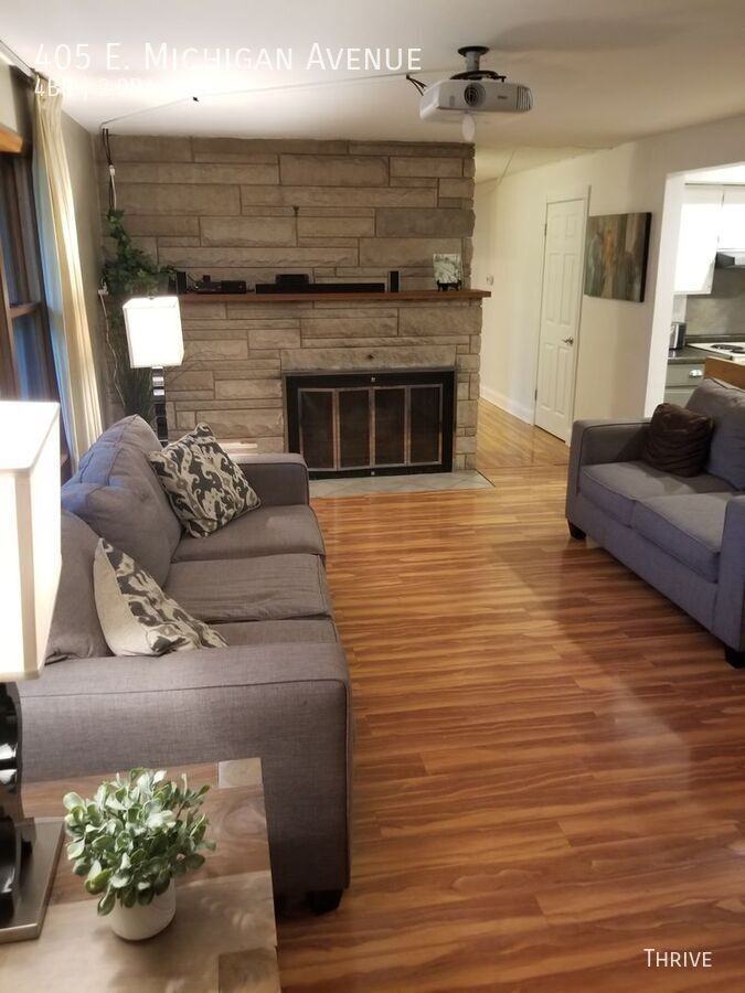 405 E Michigan Ave - Photo 4 of 29