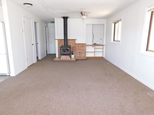 274 S 10th St - Photo 3 of 9