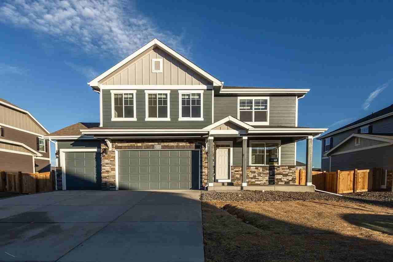 6818 Gateway Crossing St - Photo 2 of 37