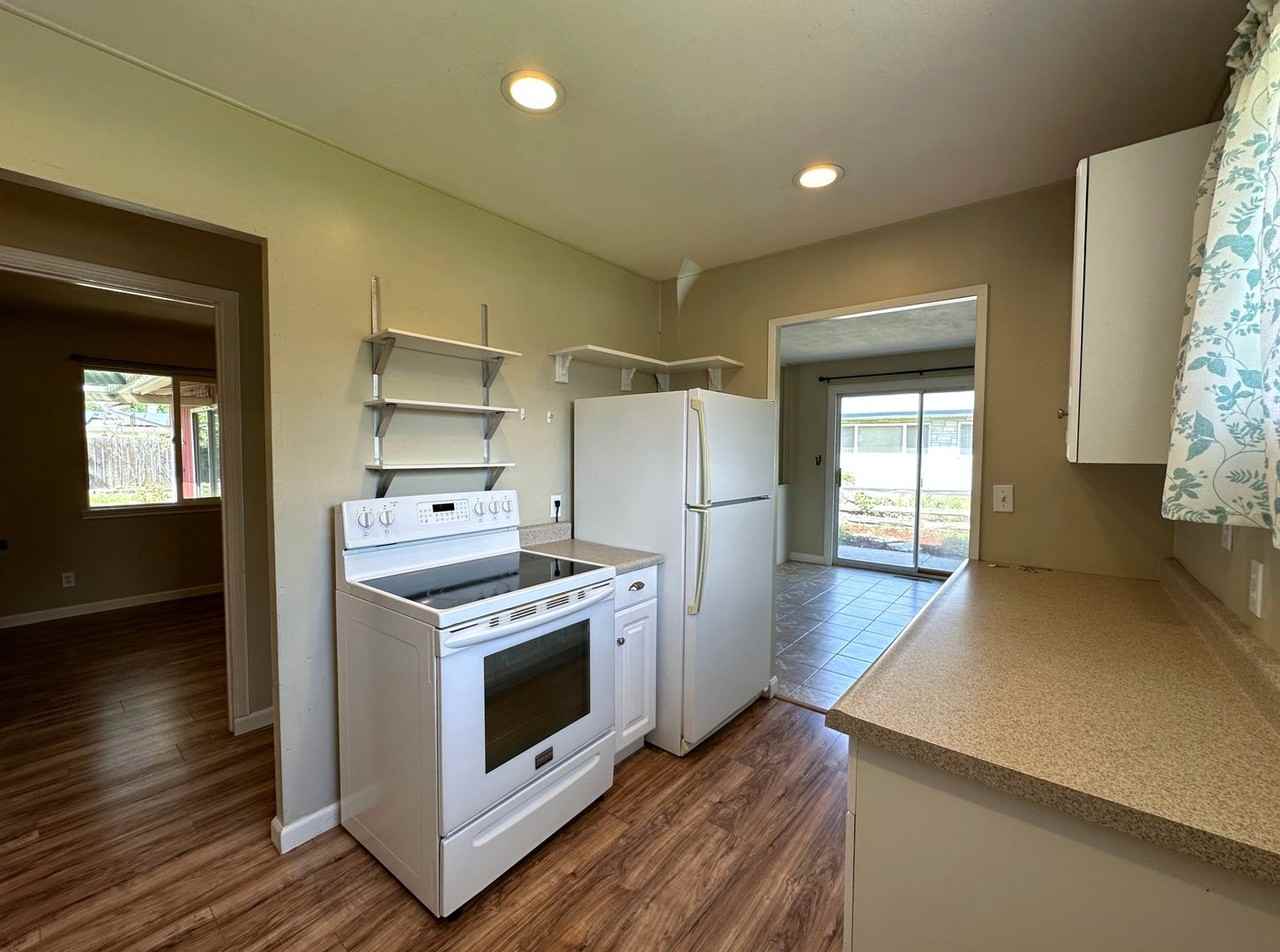 2202 Dallas St - Photo 6 of 31