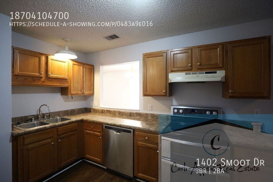 1402 Smoot Dr - Photo 5 of 14