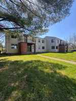 featured image of 17 Flanders Ln