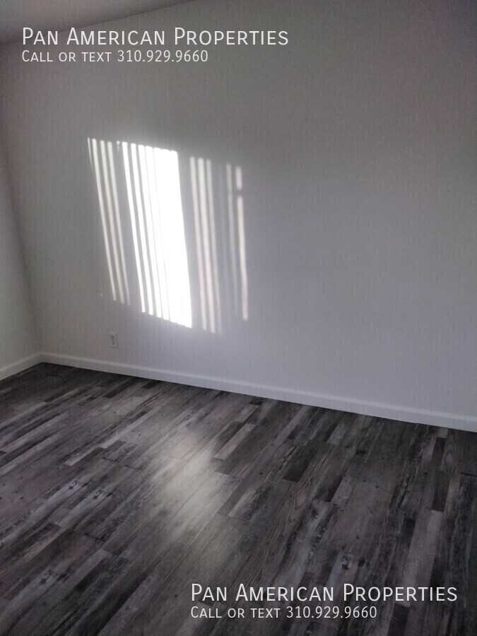 10014 Ben Hur Ave #D - Photo 4 of 20