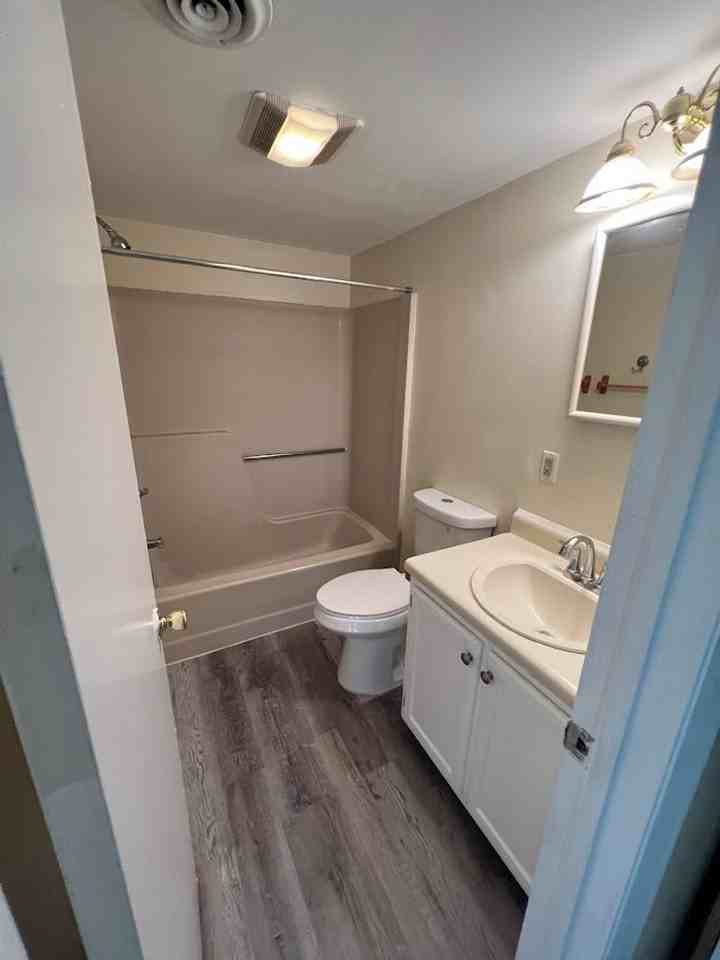 45-8 Holly Dr - Photo 7 of 17