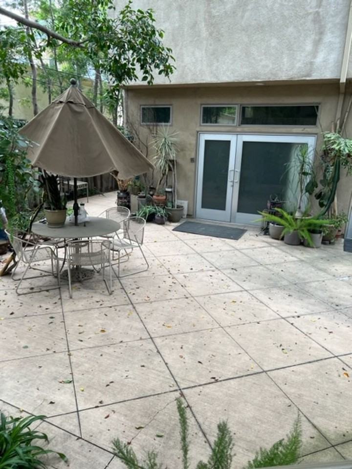 751 N Harper Ave - Photo 2 of 23