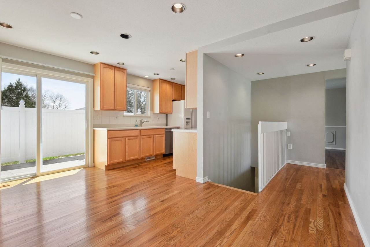 2180 S Estes St - Photo 4 of 26