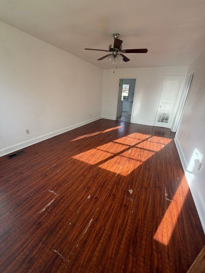 507 N 34th St - Photo 2 of 7