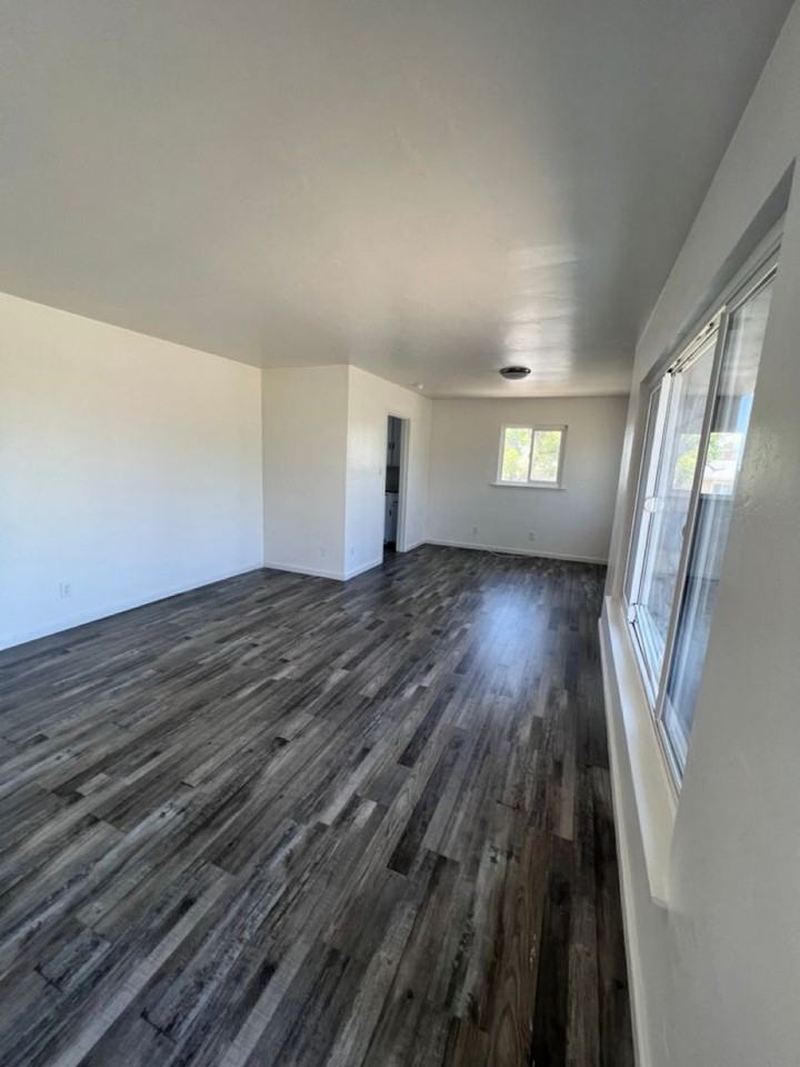 2901 Berger St - Photo 3 of 14