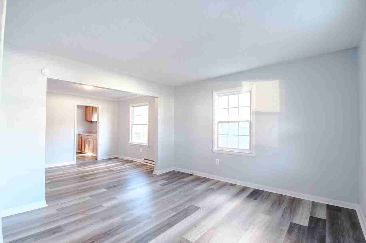 1416 Richmond Ave - Photo 3 of 21