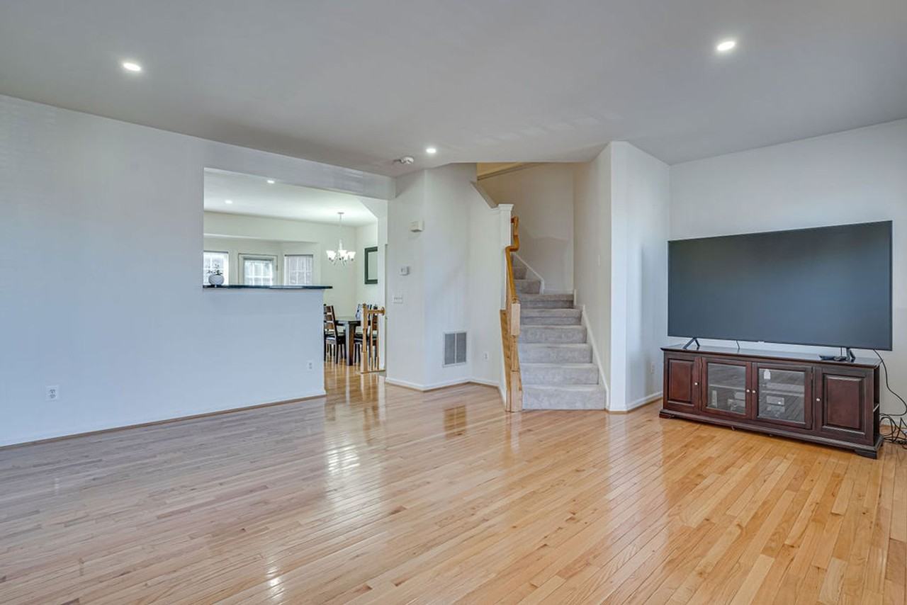 13262 Revillo Loop - Photo 4 of 33