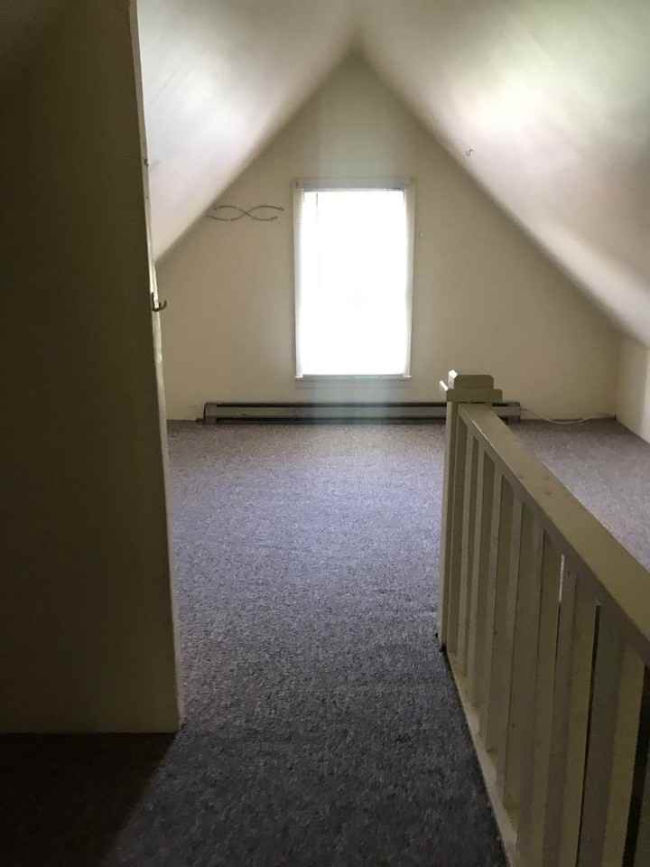 906 E Ann St - Photo 5 of 11