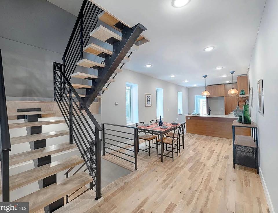 3012 W Oxford St #3 - Photo 3 of 6