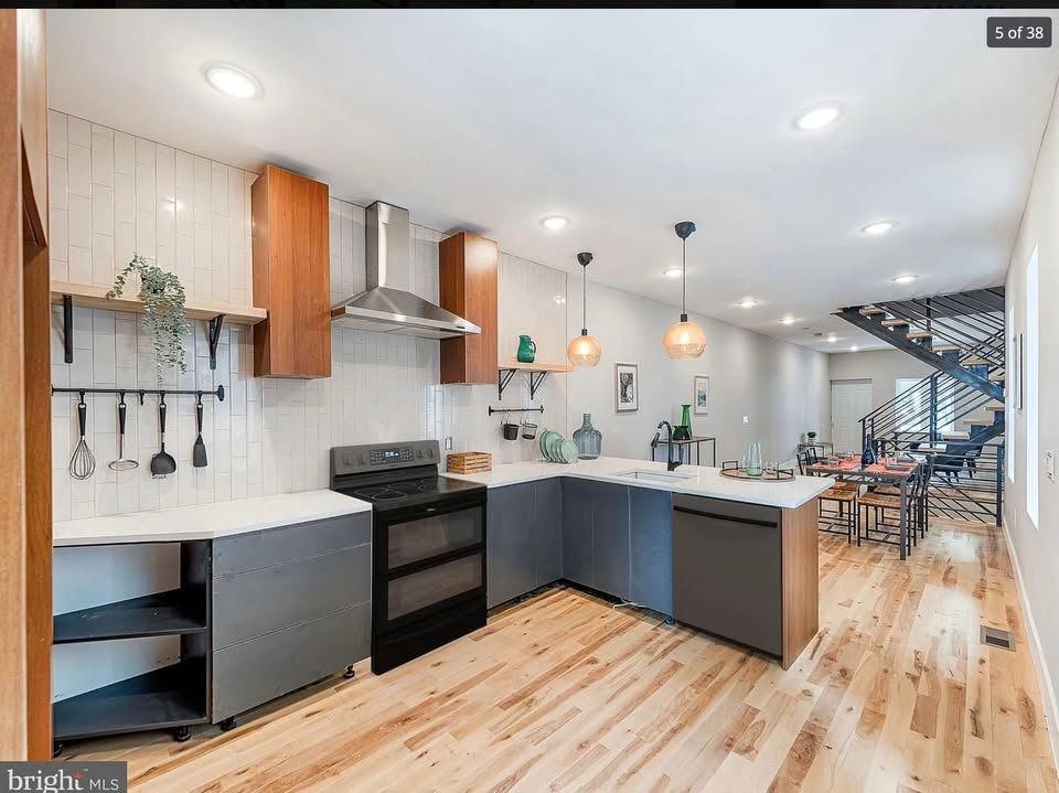 3012 W Oxford St #3 - Photo 4 of 6