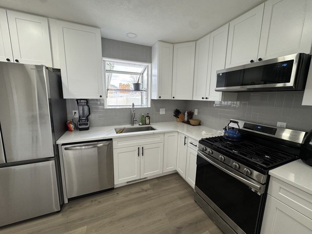 2188 S 150 W - Photo 6 of 13