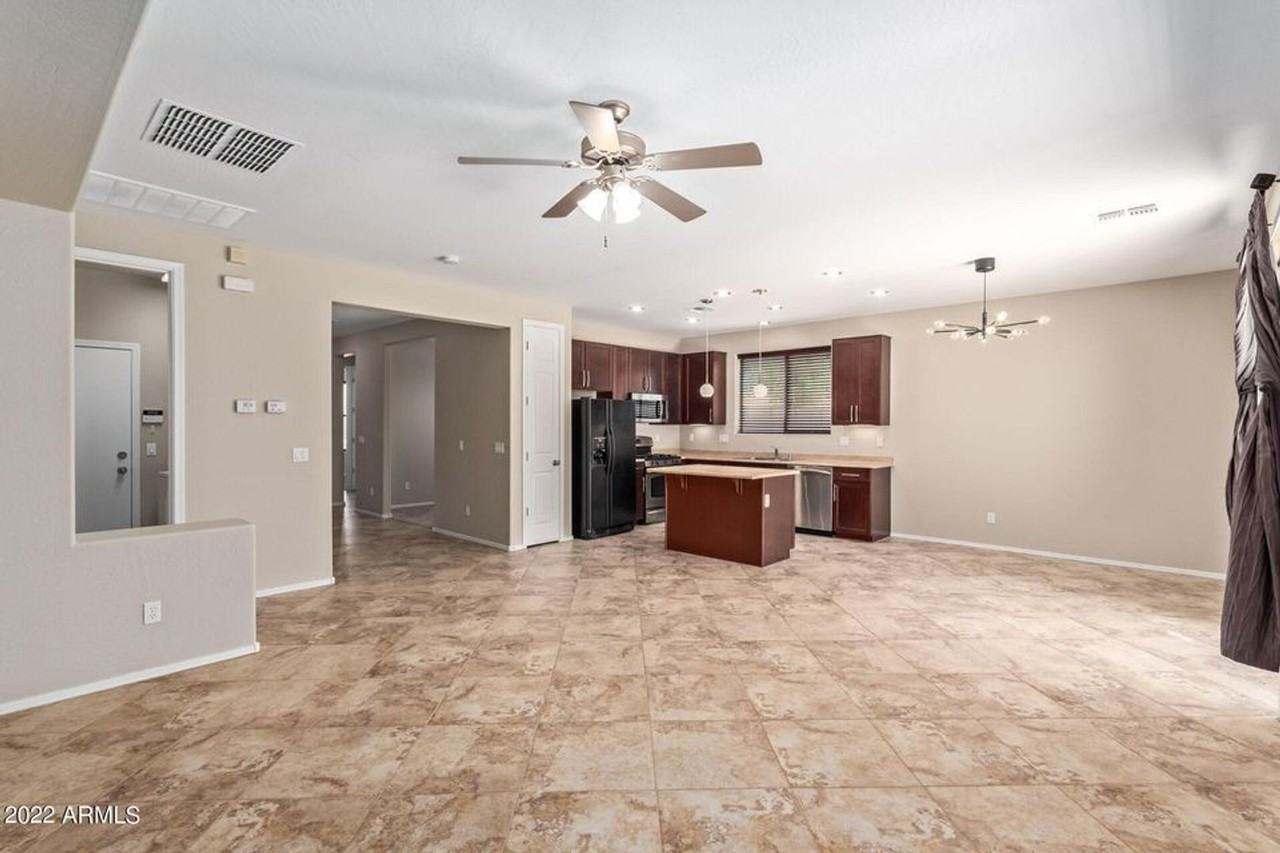 15465 W Glenrosa Ave - Photo 7 of 33