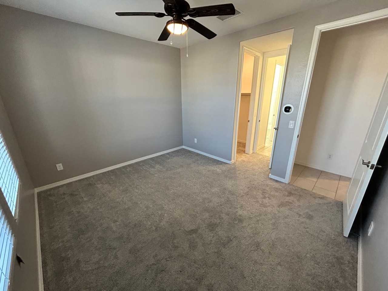 19937 W Exeter Blvd - Photo 4 of 29