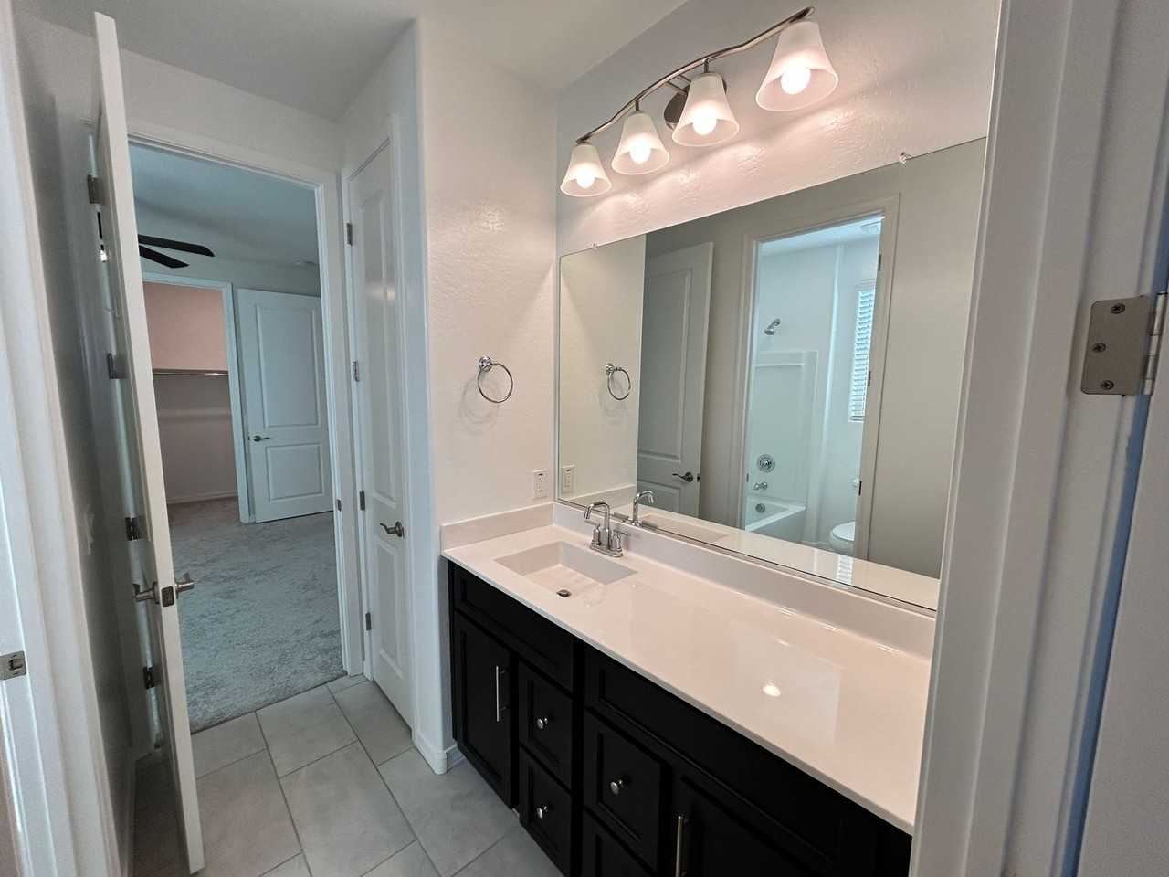 19937 W Exeter Blvd - Photo 6 of 29