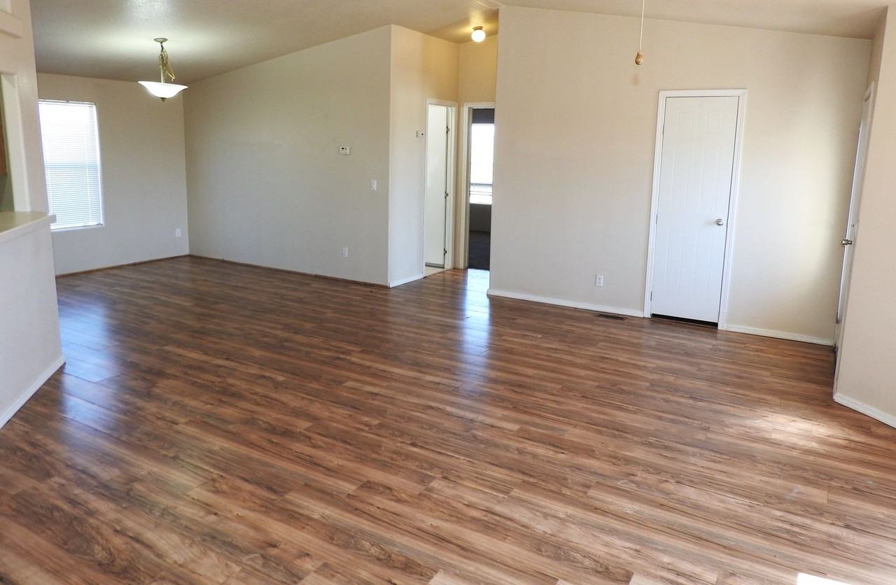 2929 E Calle Castano - Photo 3 of 30