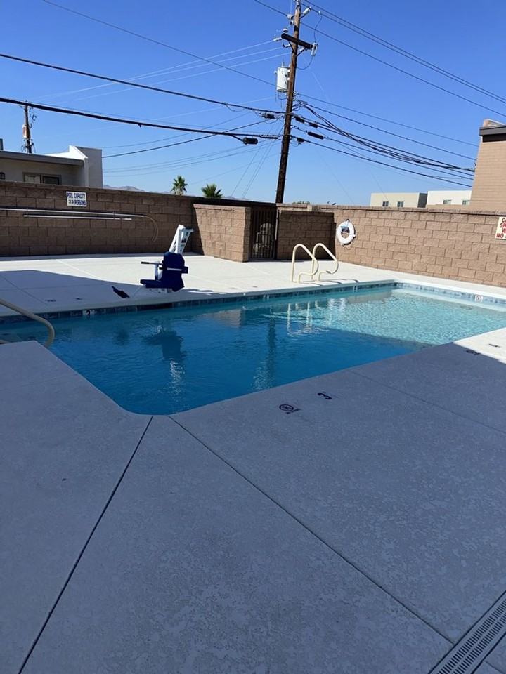 2080 Swanson Ave #B - Photo 3 of 19