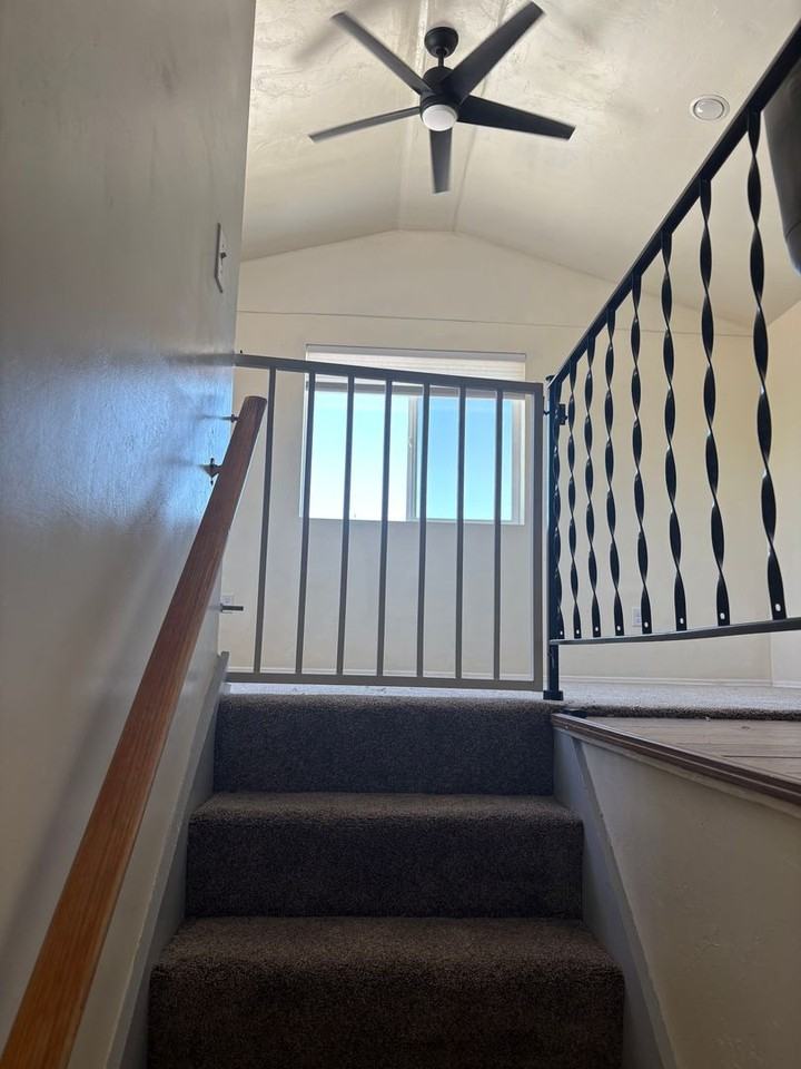 2610 S Mission Rd - Photo 2 of 18