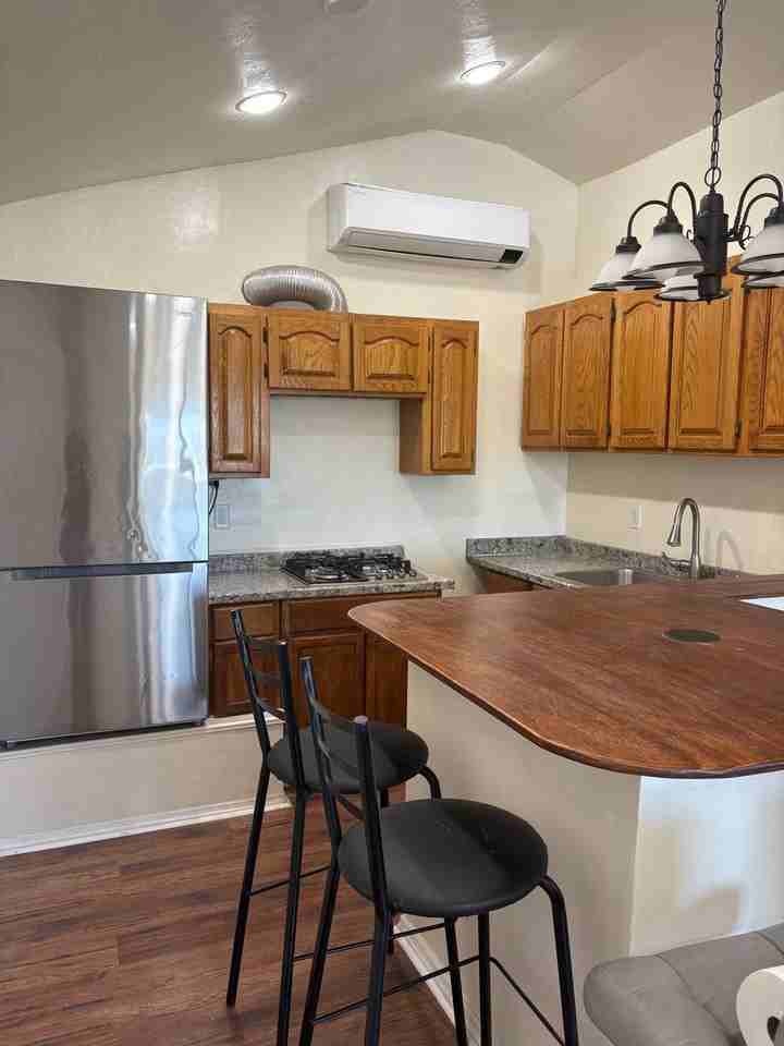 2610 S Mission Rd - Photo 7 of 18