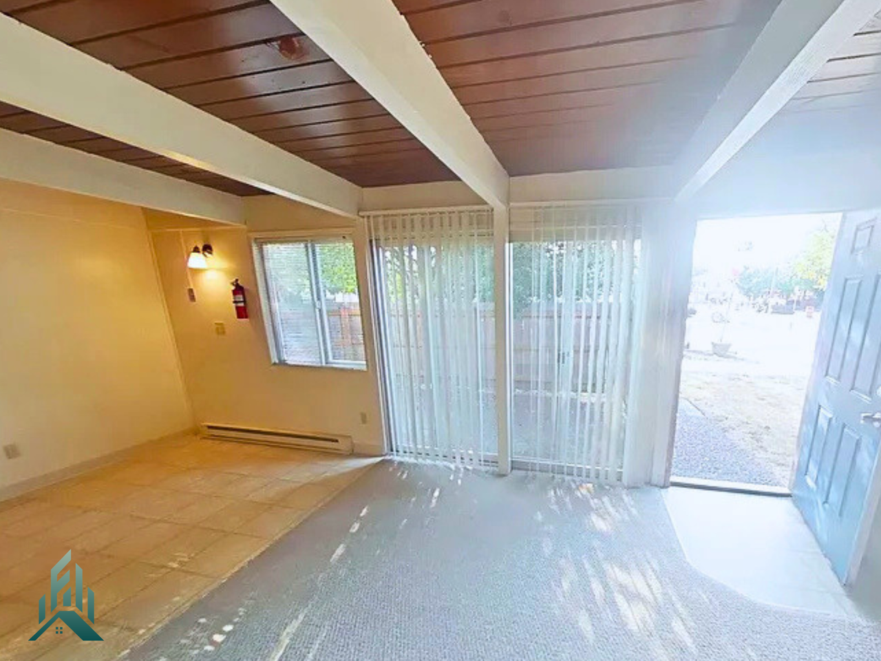 1805 Nw Harrison Blvd - Photo 2 of 6