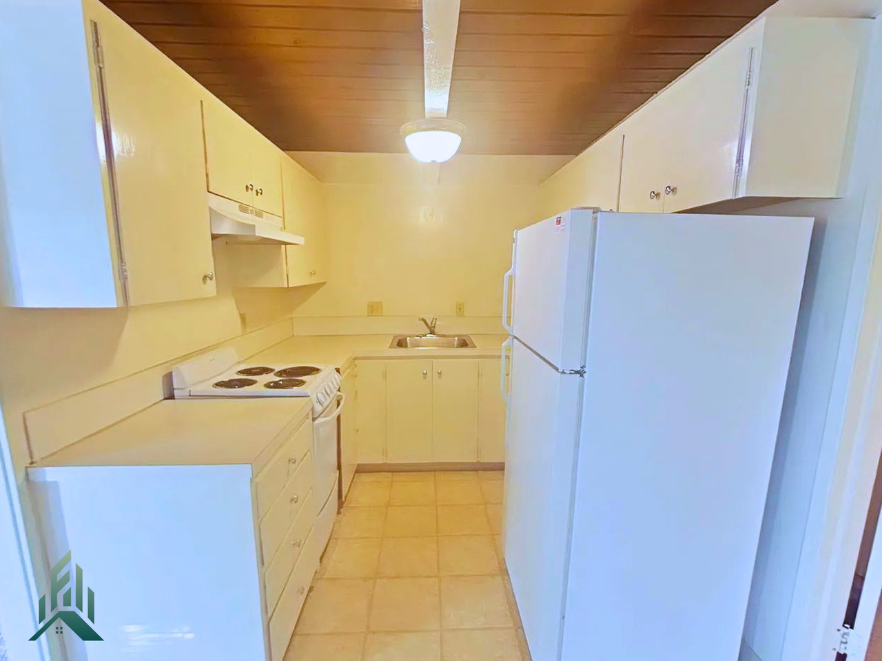 1805 Nw Harrison Blvd - Photo 3 of 6