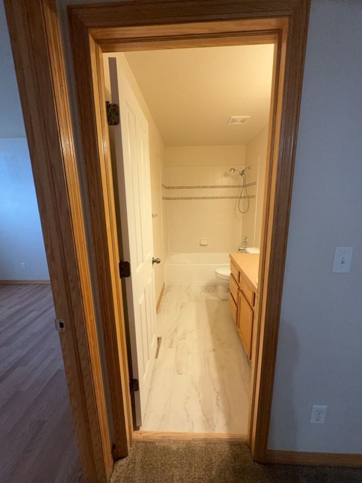 8796 Crossfire Dr - Photo 4 of 31