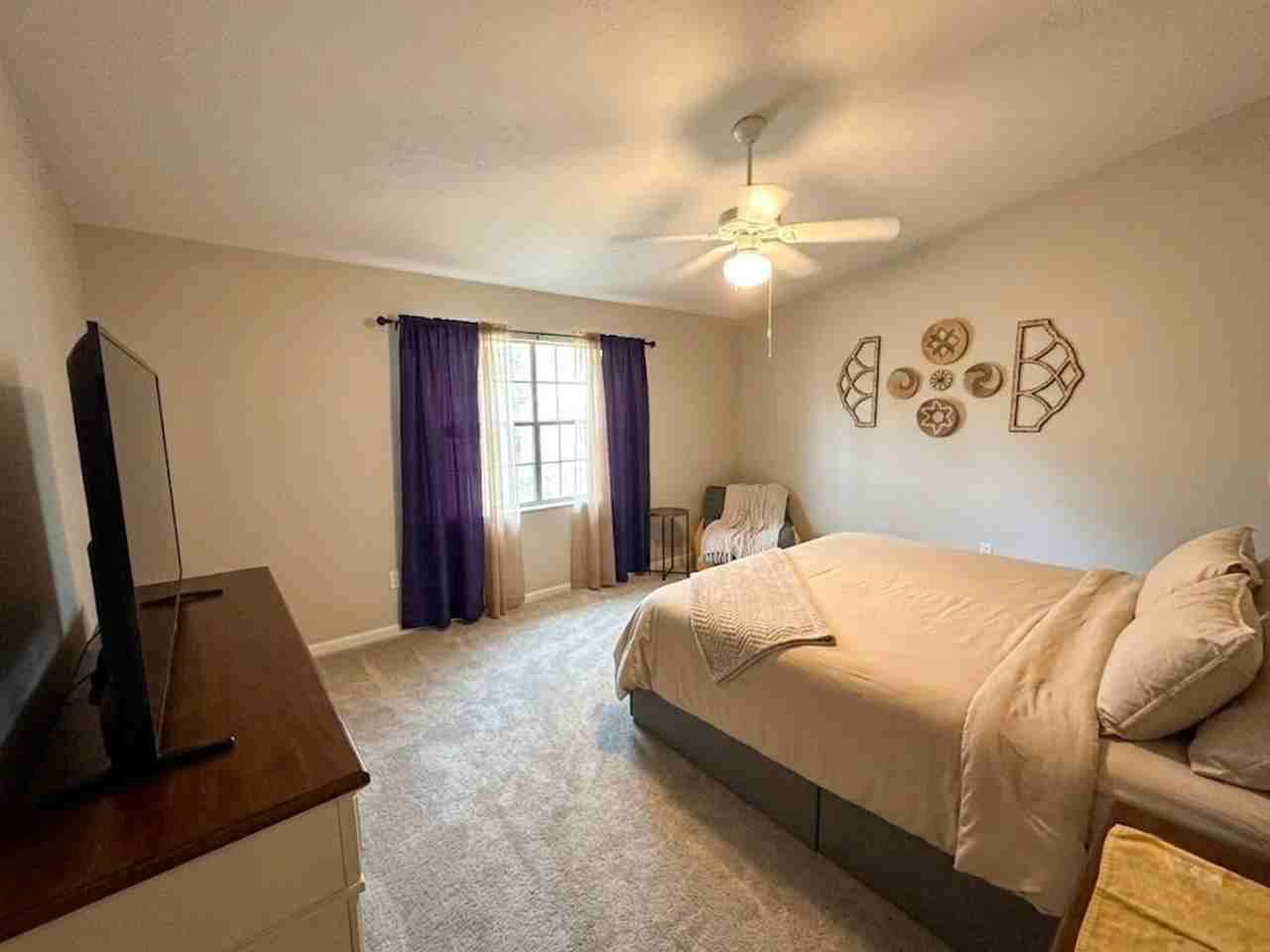 4022 Nw 34th Ter - Photo 7 of 17