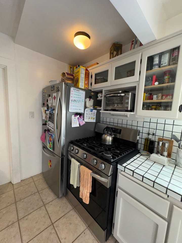 3327 Thorn St - Photo 7 of 27