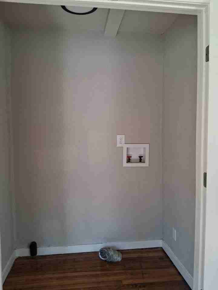 4833 N State St - Photo 6 of 13