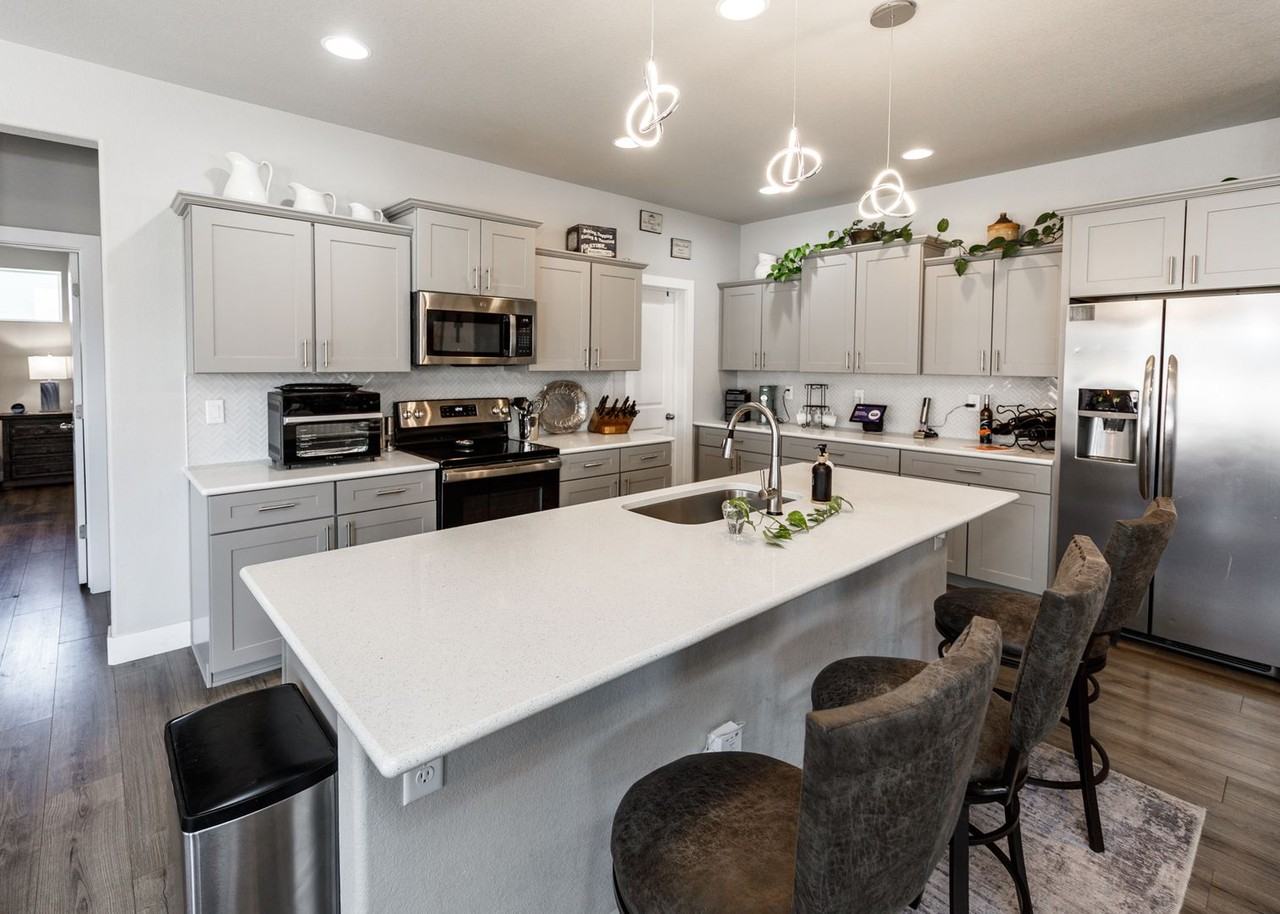 9032 Bugaboo Dr - Photo 2 of 50