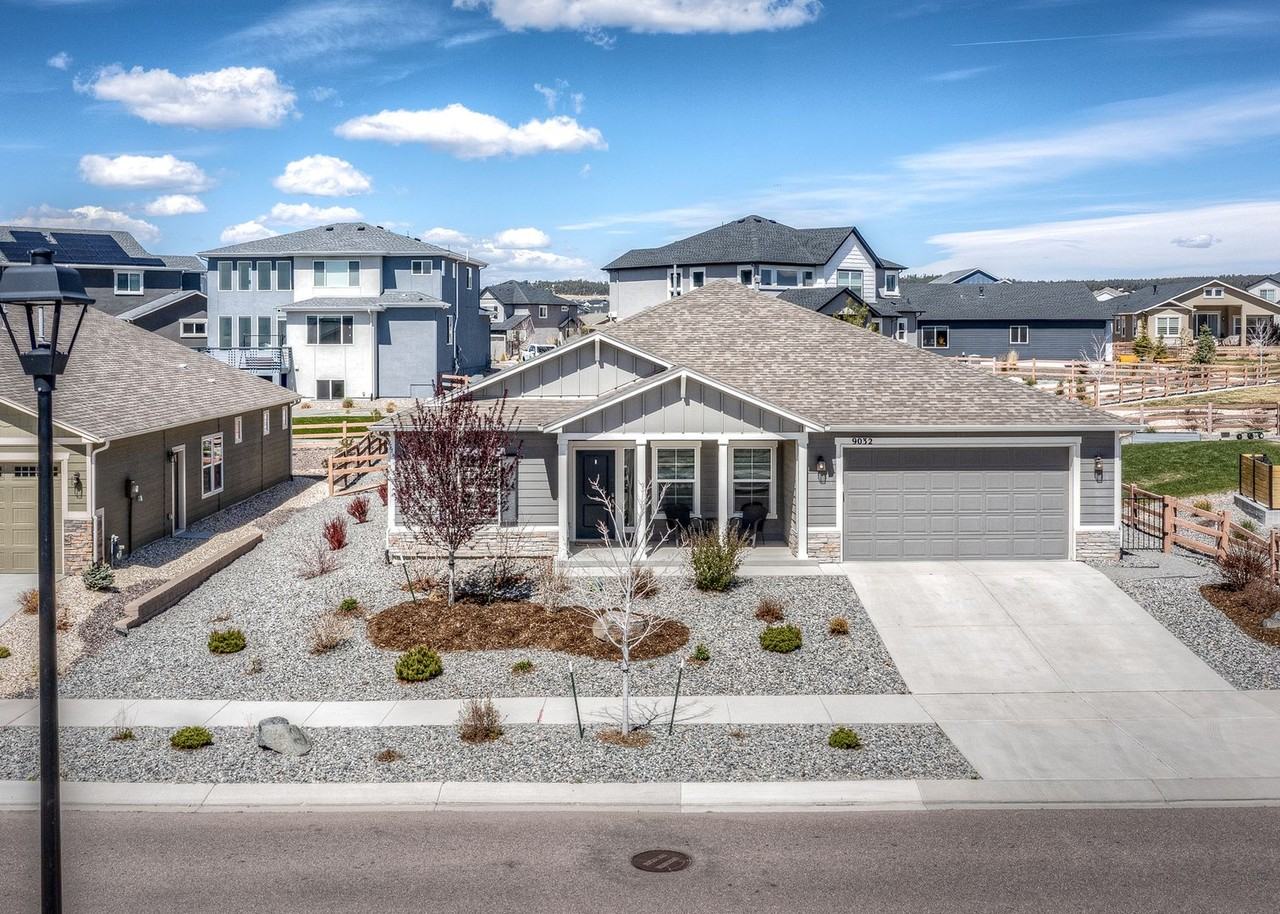 9032 Bugaboo Dr - Photo 7 of 50