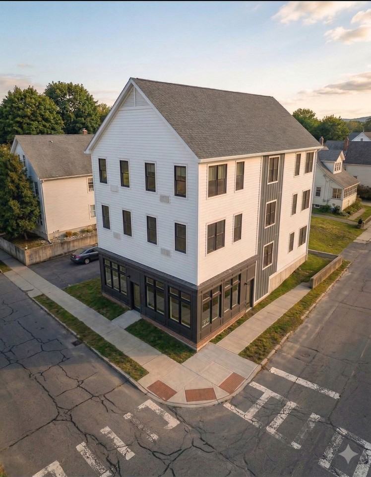 Slate House by City Properties - Photo 2 of 6