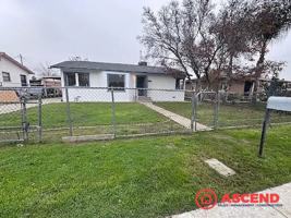 featured image of 900 Casino St