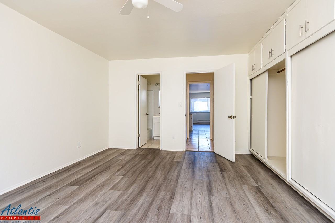 439 S. 4th Street - Photo 5 of 22