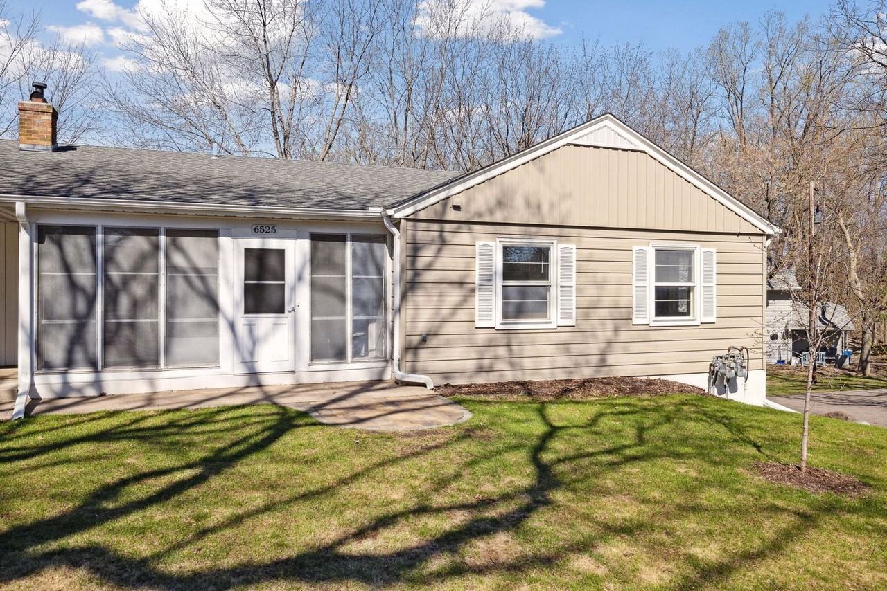 6525 Glenwood Ave - Photo 3 of 18