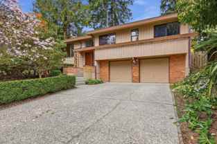 16020 Lake Hills Blvd - Photo 1 of 1