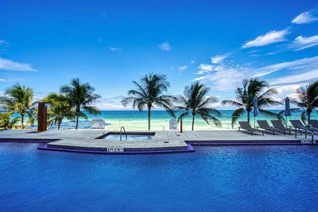 18911 Collins Ave #506 - Photo 2 of 50