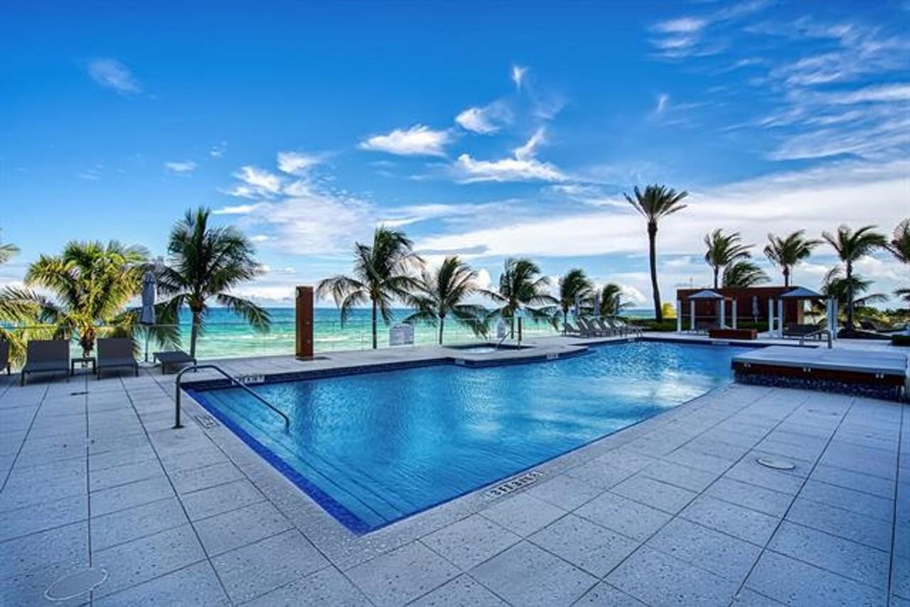 18911 Collins Ave #506 - Photo 7 of 50