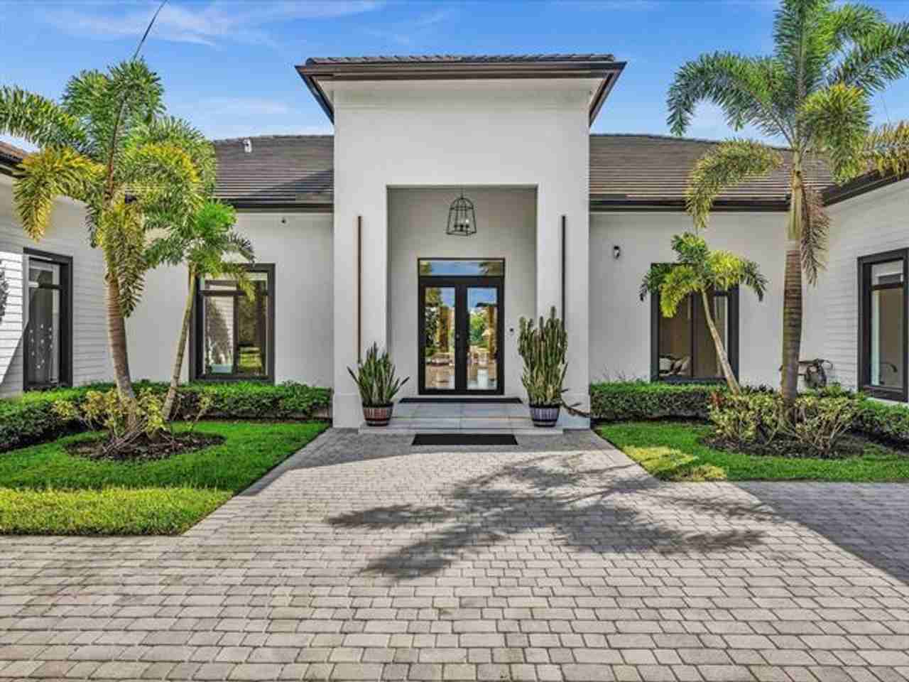 6122 Sw 173rd Way - Photo 5 of 50