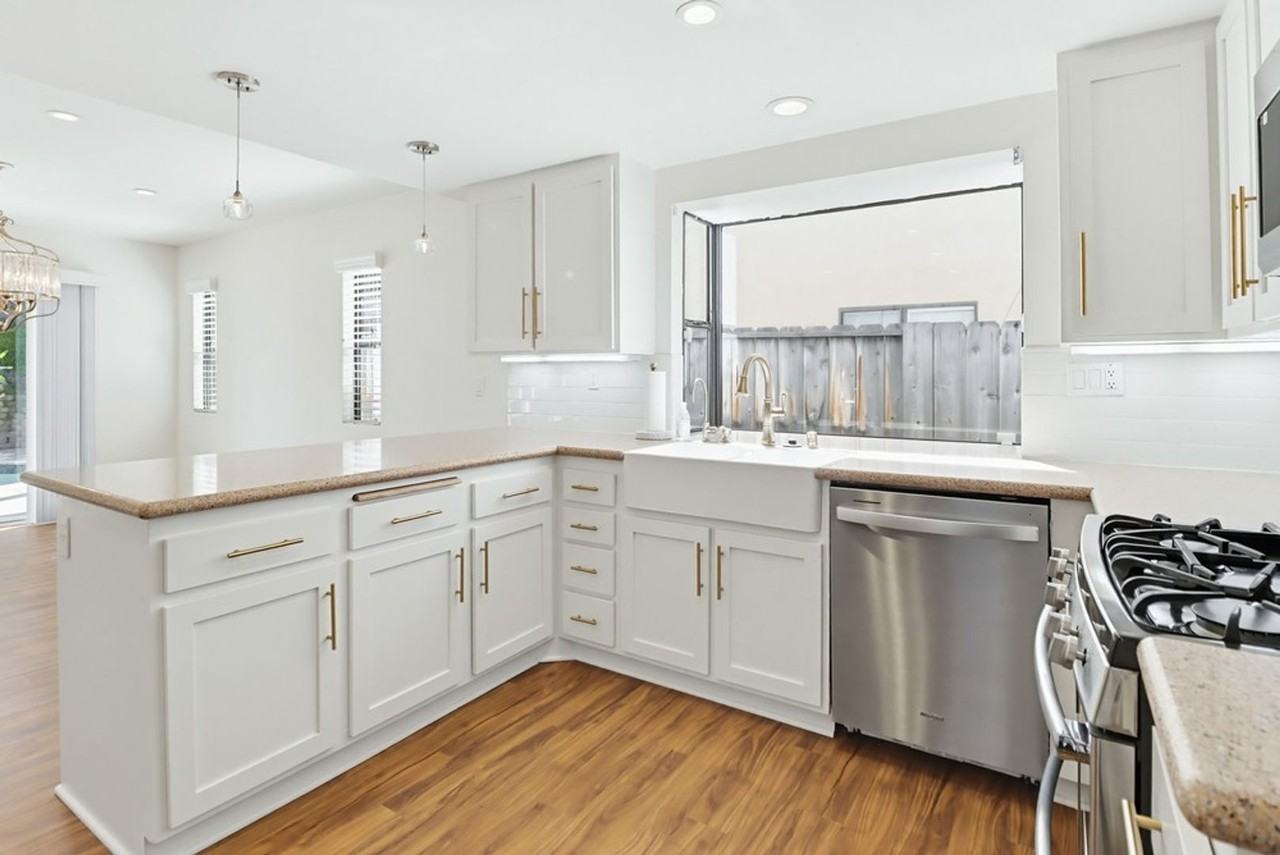 11994 Calle Limonero - Photo 2 of 40