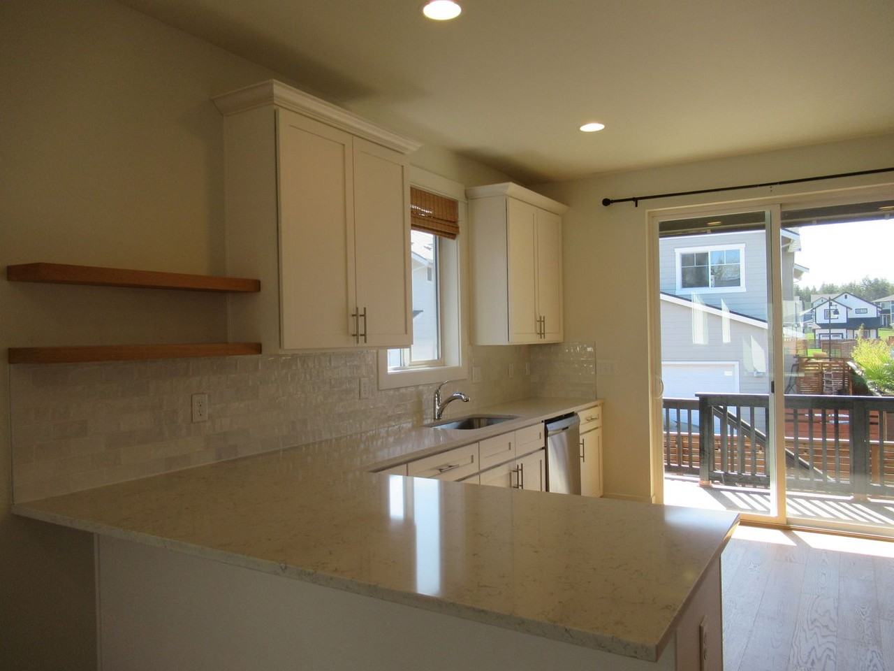 18956 132nd St E - Photo 6 of 21