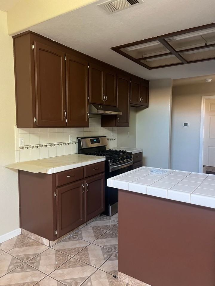 146 Toscano Ct - Photo 3 of 15