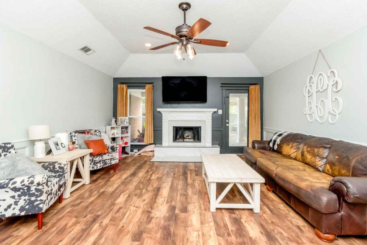 612 Vaughn Dr S - Photo 6 of 29