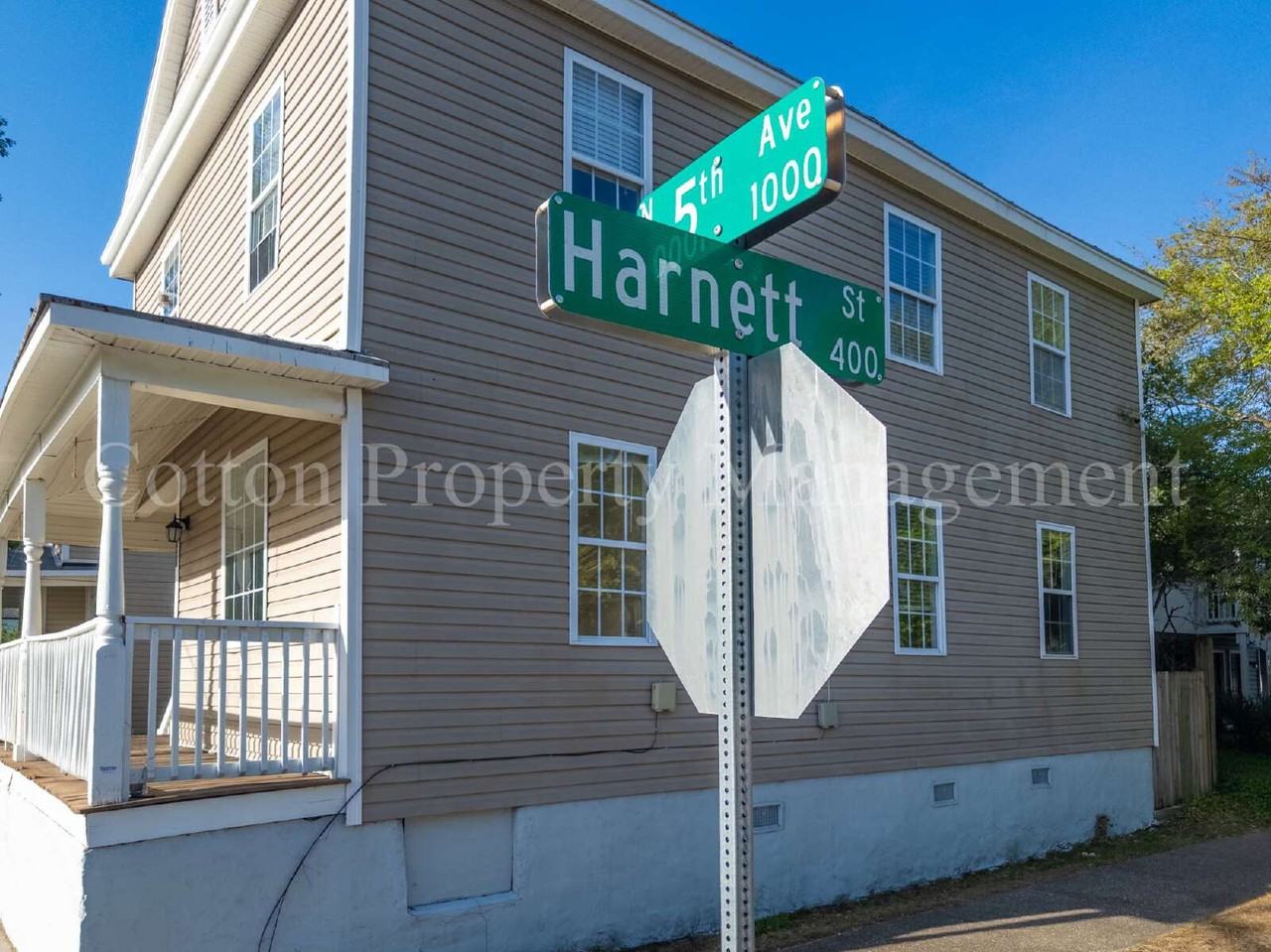 923 N 5th Ave #A - Photo 4 of 29