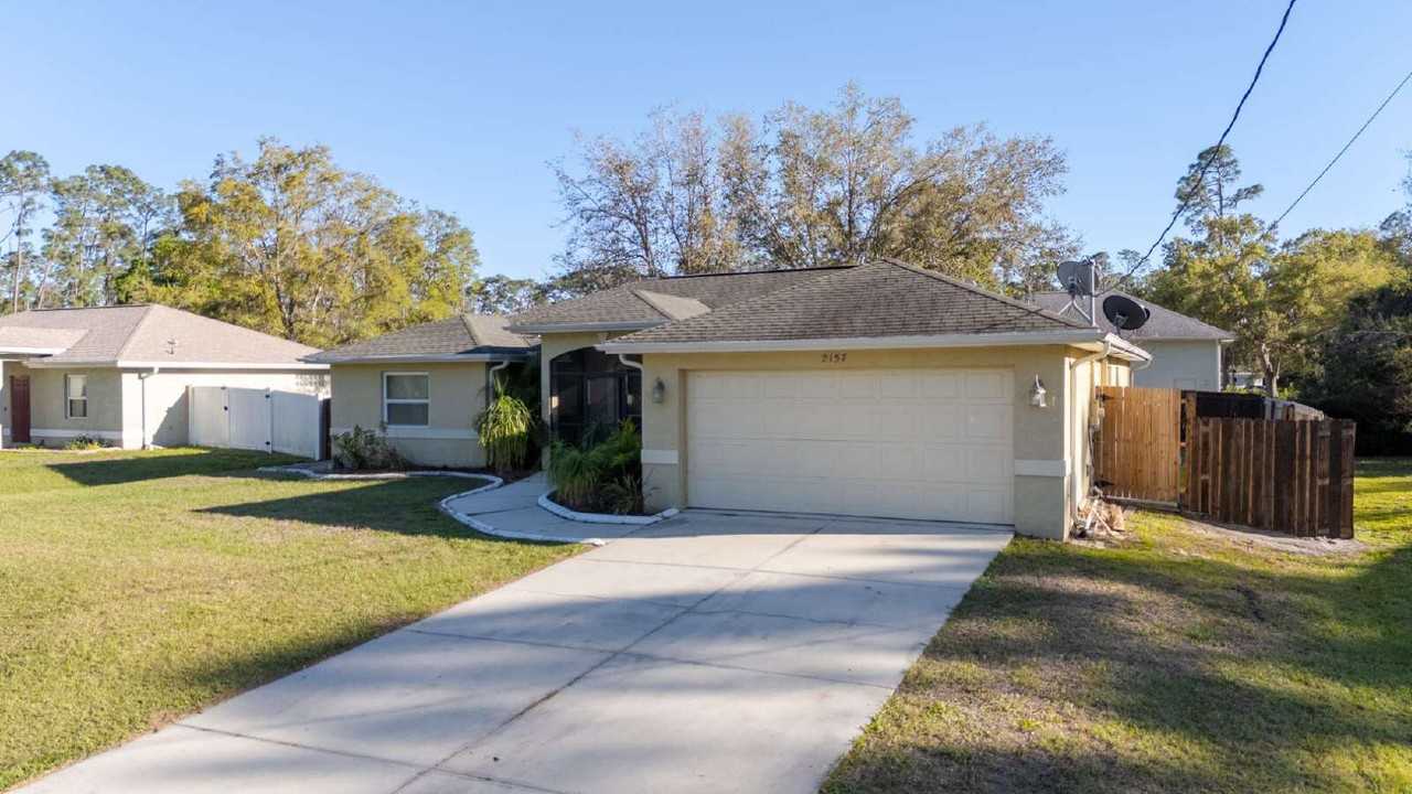 2157 Tejon Ave - Photo 3 of 33