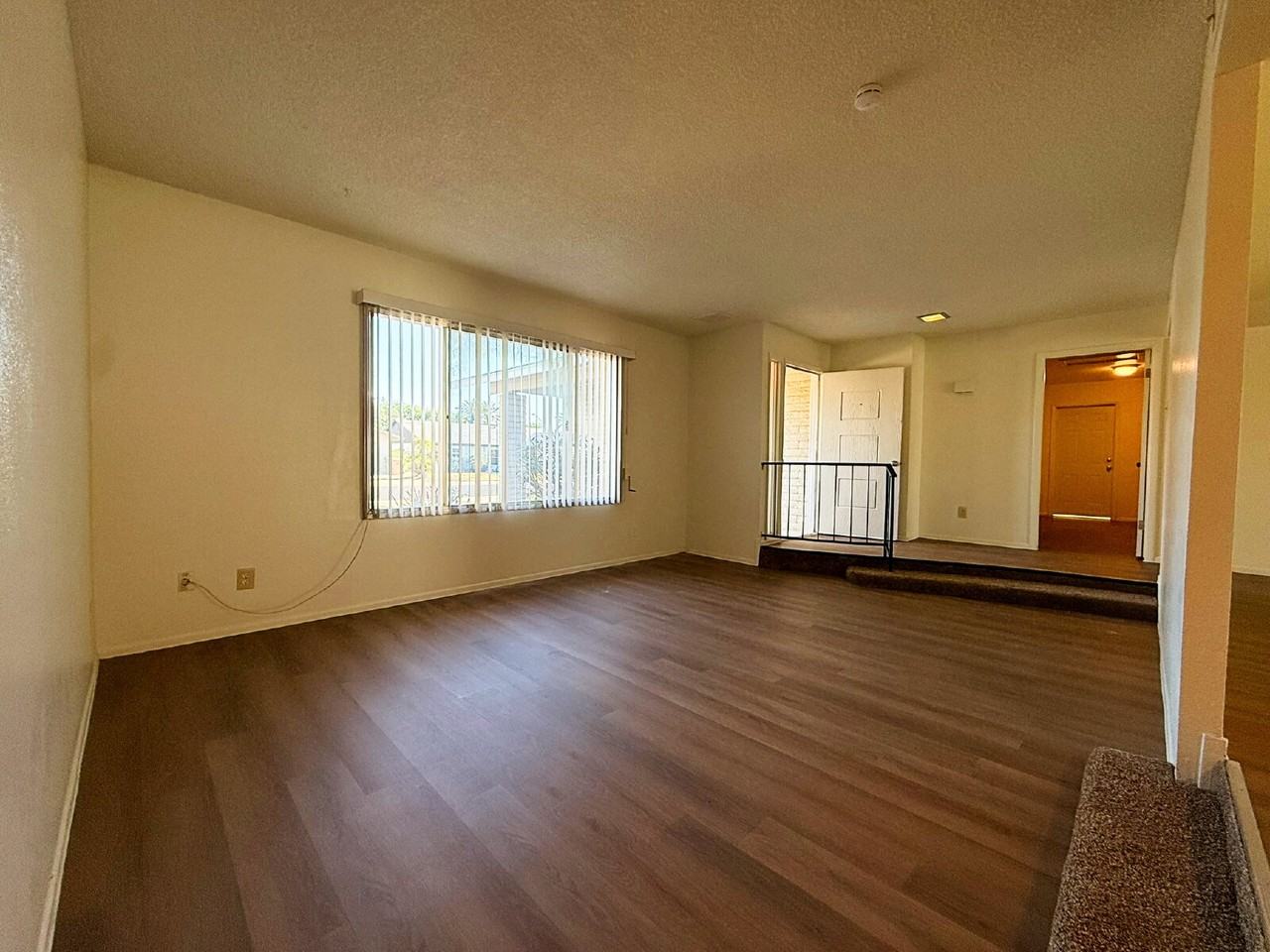 5208 W Calavar Rd - Photo 6 of 39