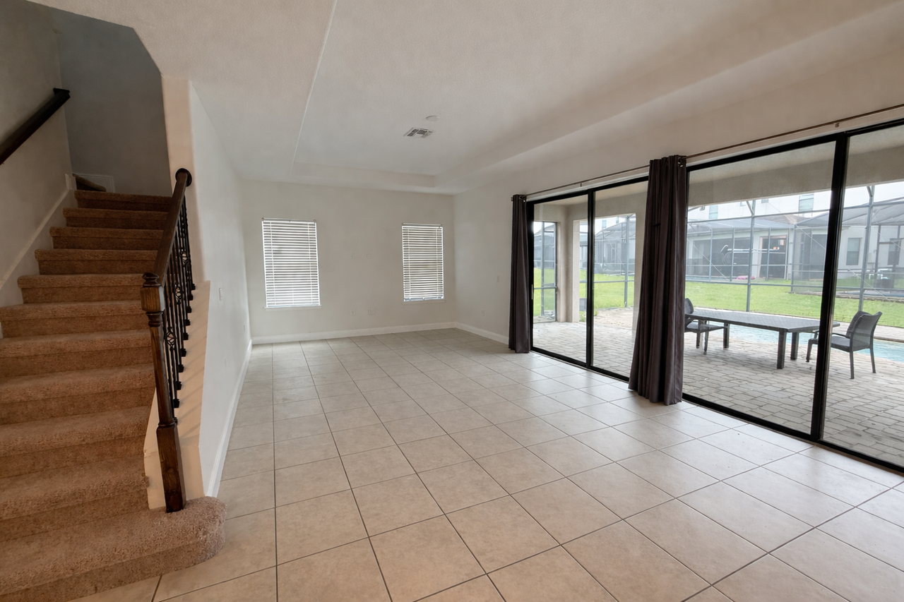 202 Brooke'S Pl - Photo 3 of 12