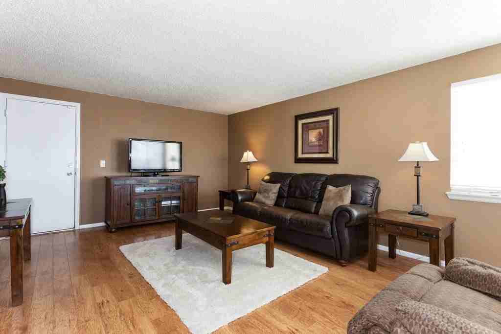 4955 S Flanders Ct - Photo 4 of 17